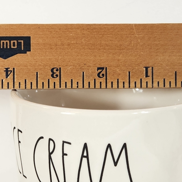 Rae Dunn's Ice Cream Bowl - Picture 6 of 7
